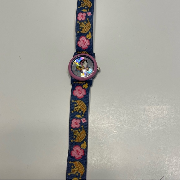 #SOLD# VINTAGE TIMEX Disney Snow White Watch Elastic Band 90's  NEW BATTERY 8” - Picture 7 of 17
